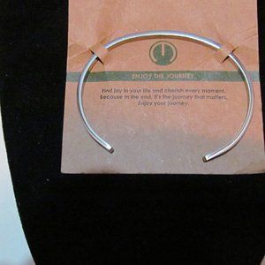 Silver tone Enjoy The Journey bracelet new